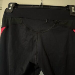 Under Armour size medium women’s running tights